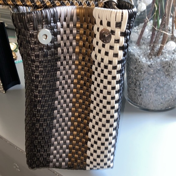 Handmade Mexico Artisan Purse - Picture 5 of 13